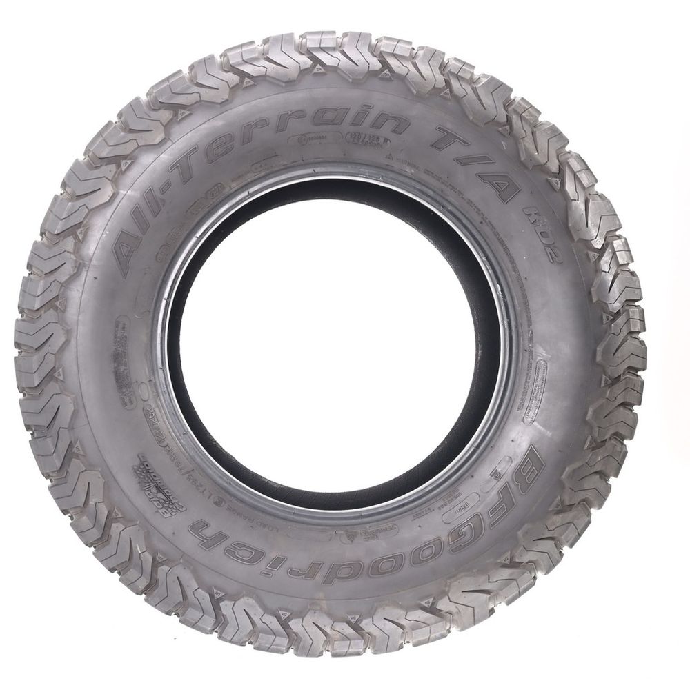 Set of (2) Used LT 295/70R18 BFGoodrich All-Terrain T/A KO2 129/126R E - 10.5/32 - Image 3