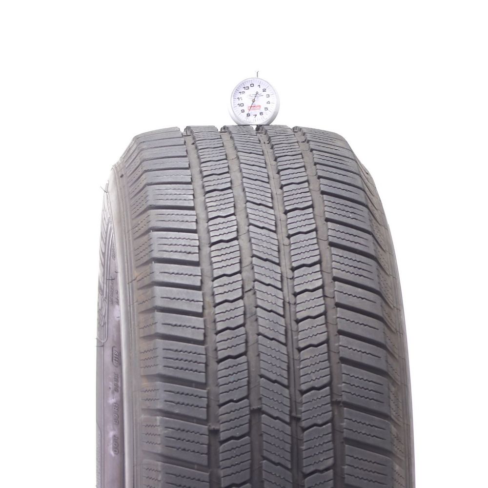 Set of (2) Used 255/60R19 Michelin Defender LTX M/S 109H - 8-8.5/32 - Image 2