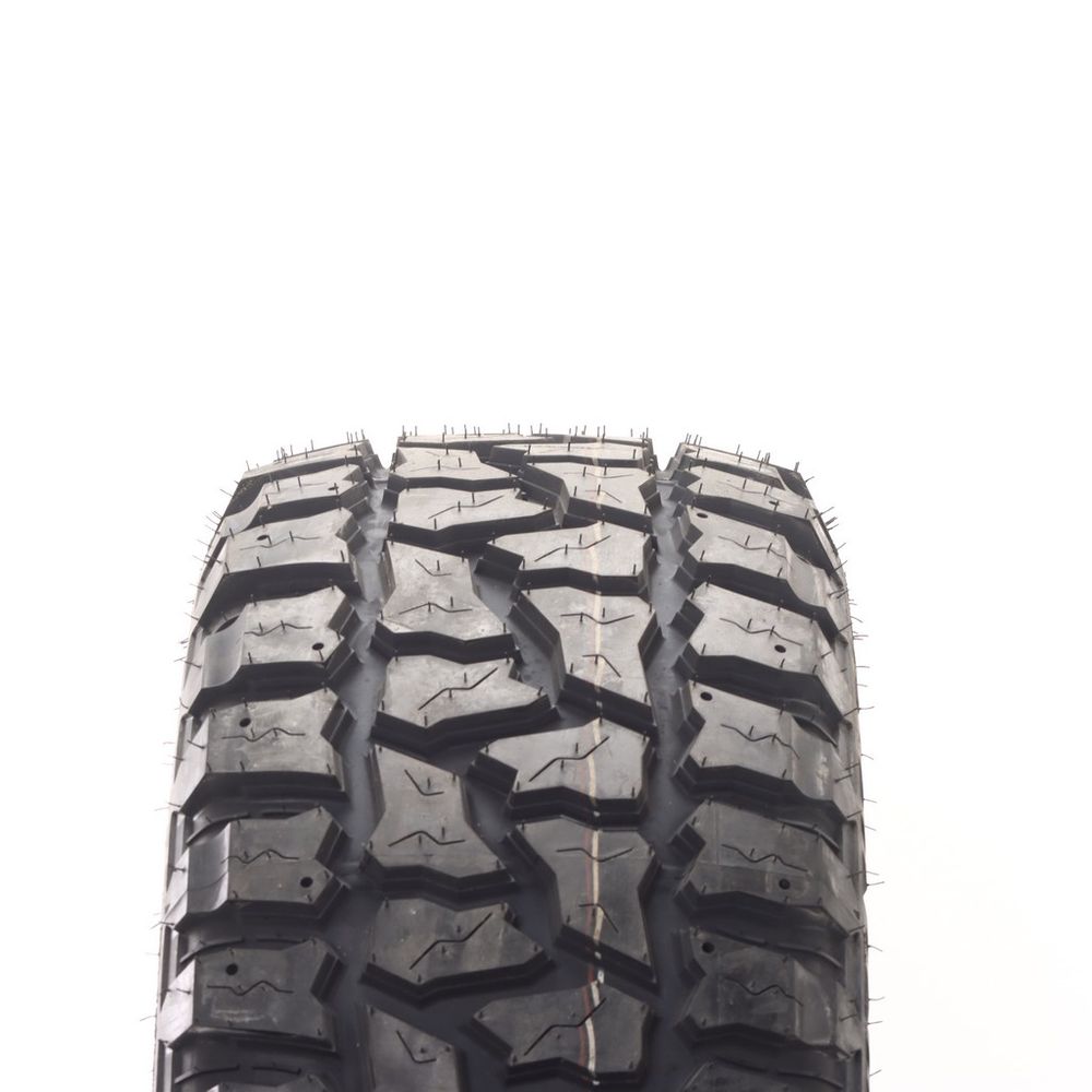 Set of (2) New LT 285/70R17 Maxtrek Ditto RX 121/118Q E - Image 2