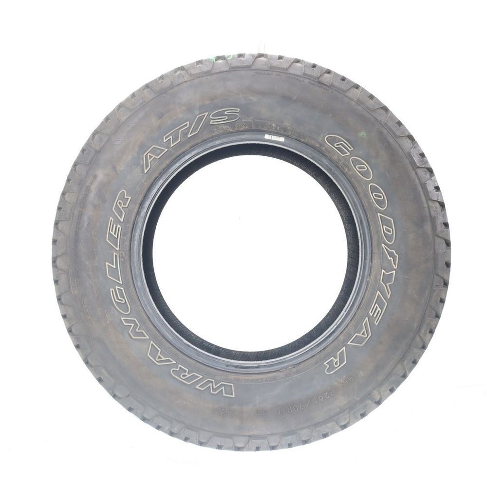 Used 265/70R17 Goodyear Wrangler AT/S 113S - 9.5/32 - Image 3
