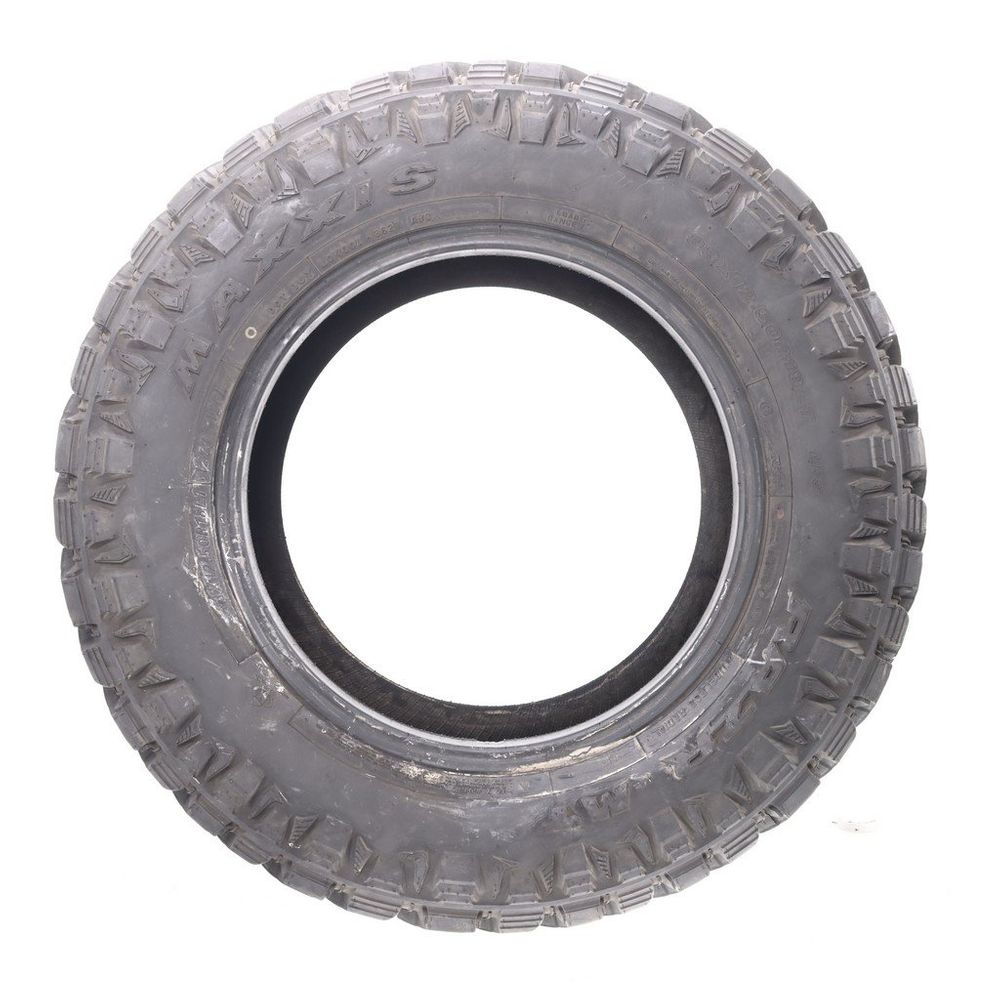 Used LT 33X12.5R18 Maxxis Razr MT 122Q F - 17/32 - Image 3
