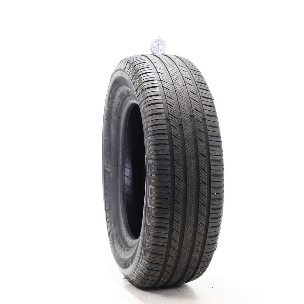 Set of (2) Used 235/65R17 Michelin Premier LTX 104H - 5.5-6.5/32 - Image 4
