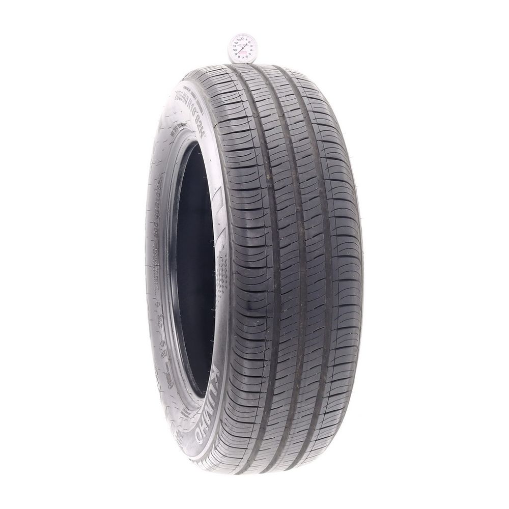 Set of (2) Used 205/60R16 Kumho Solus TA31 92H - 7.5-8.5/32 - Image 4