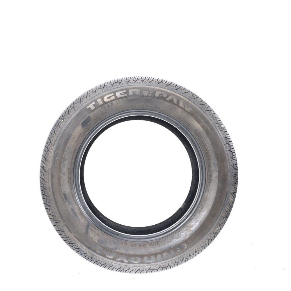 Used 225/60R16 Uniroyal Tiger Paw Touring 97T - 10/32 - Image 3