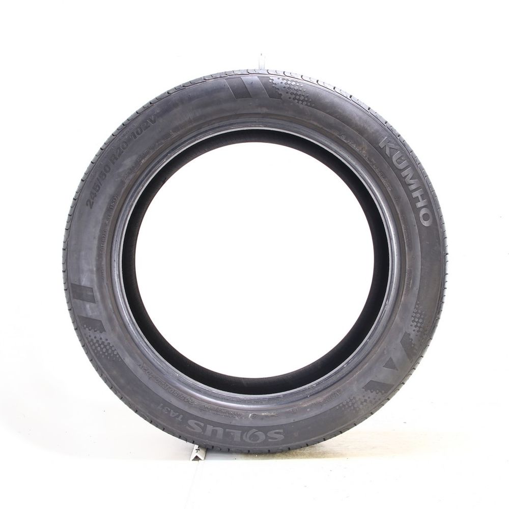 Set of (2) Used 245/50R20 Kumho Solus TA31 102V - 6.5-7/32 - Image 3