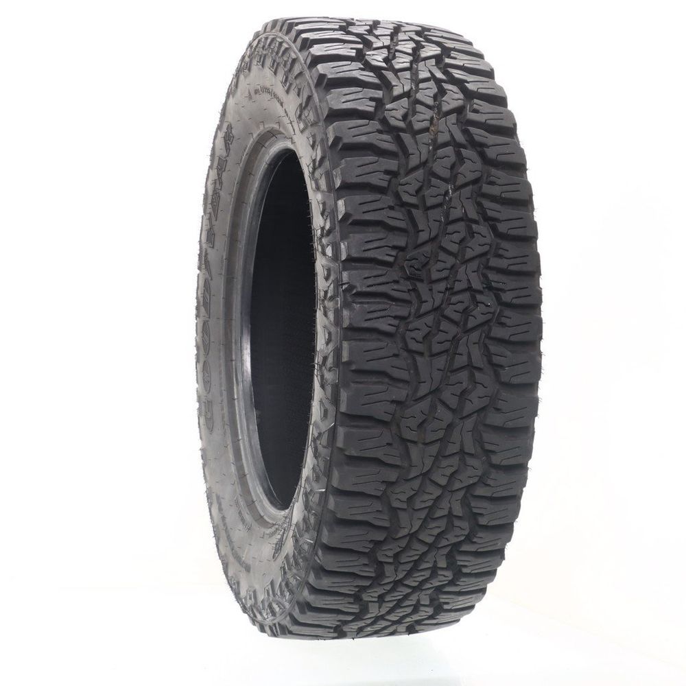 Used LT 285/65R20 Goodyear Wrangler Ultra Terrain AT 127/124Q E - 16.5/32 - Image 1