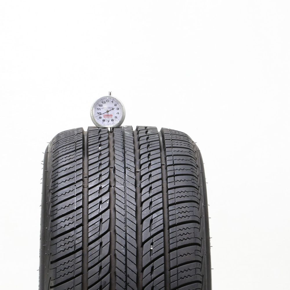 Used 225/40R18 Uniroyal Tiger Paw Touring A/S 92V - 9.5/32 - Image 2