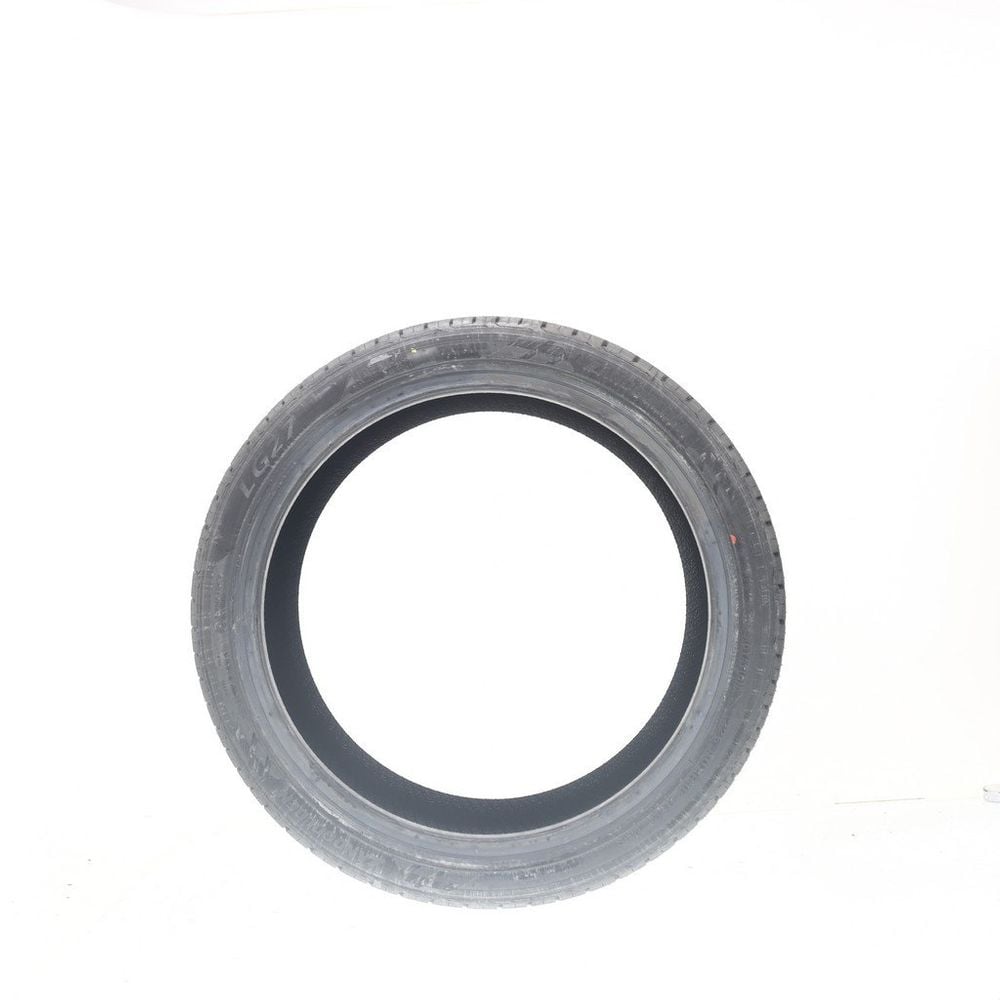 New 225/40ZR18 Landgolden LG27 92W - Image 3