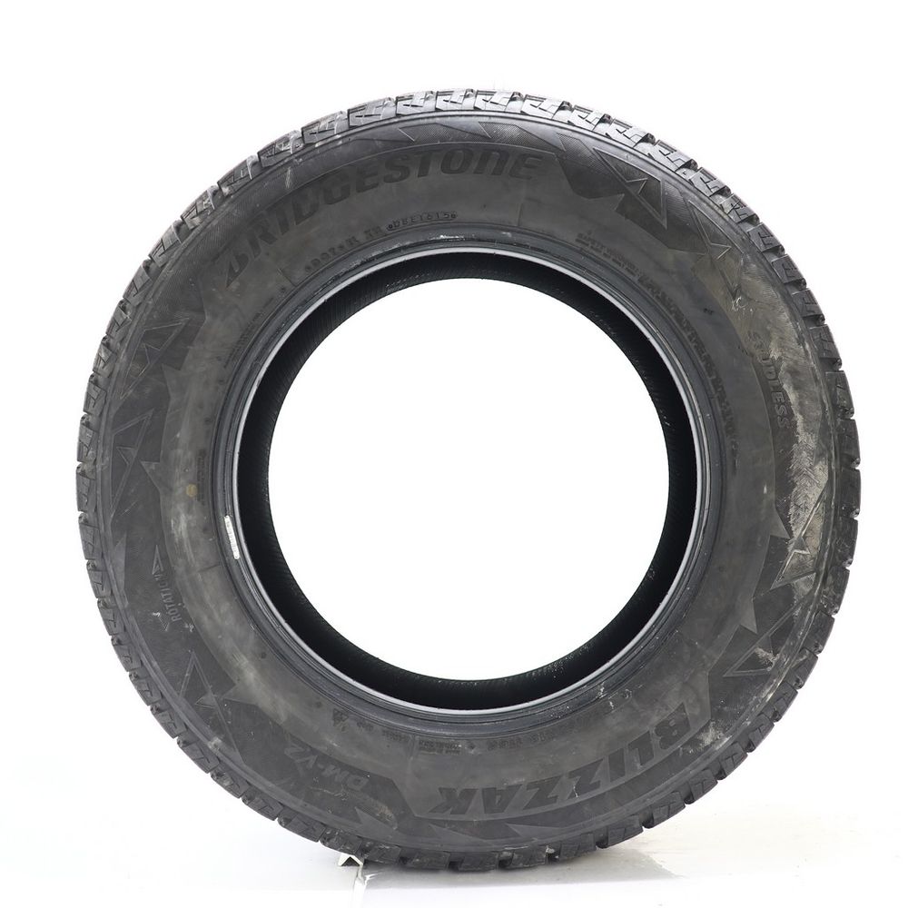 Set of (2) Used 285/60R18 Bridgestone Blizzak DM-V2 116R - 10.5-11.5/32 - Image 6