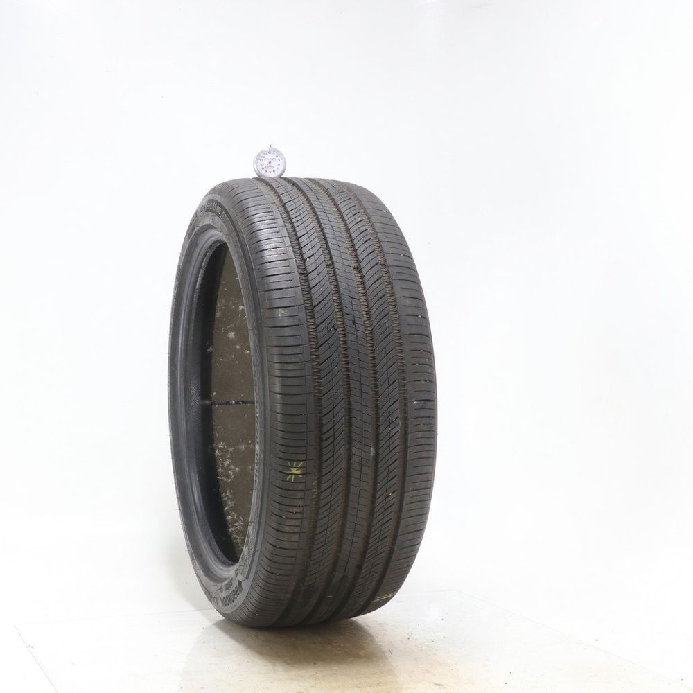 Set of (2) Used 255/40R20 Hankook iON evo AS SUV Sound Absorber EV 101W - 8.5-9.5/32 - Image 1