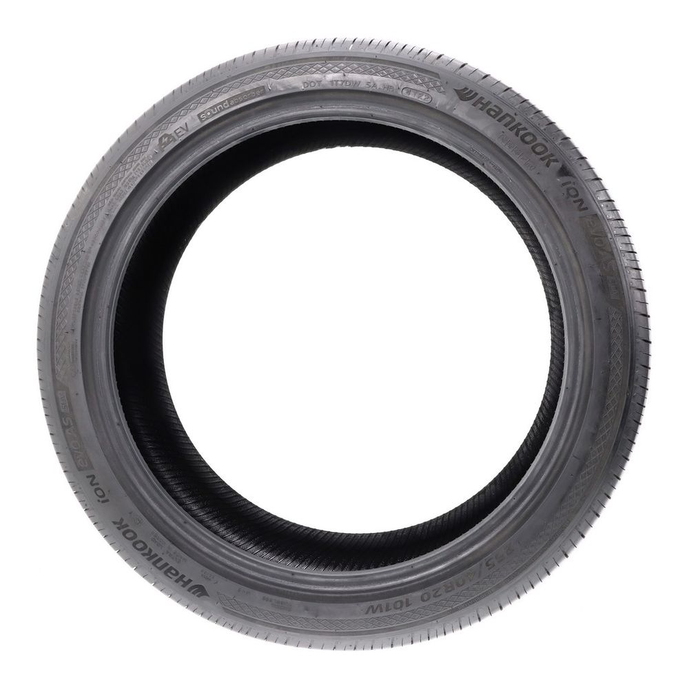 Set of (2) Used 255/40R20 Hankook iON evo AS SUV Sound Absorber EV 101W - 8.5-9.5/32 - Image 6