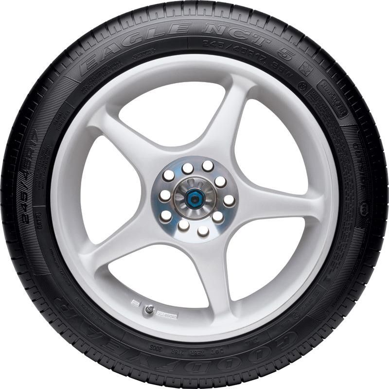 New P 255/50R21 Goodyear Eagle NCT 5 EMT 106W - Image 2