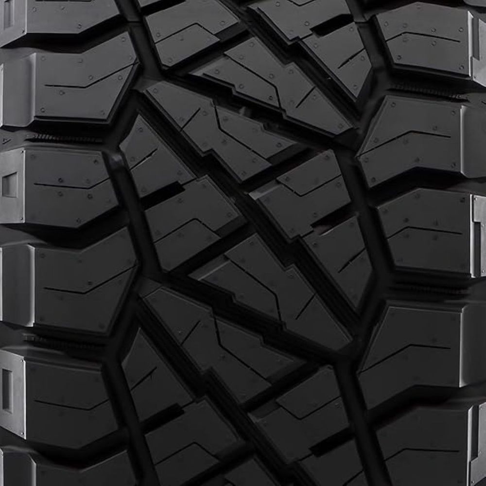 Set of (2) New P 225/60R18 Nitto Motivo 365 104V - Image 2