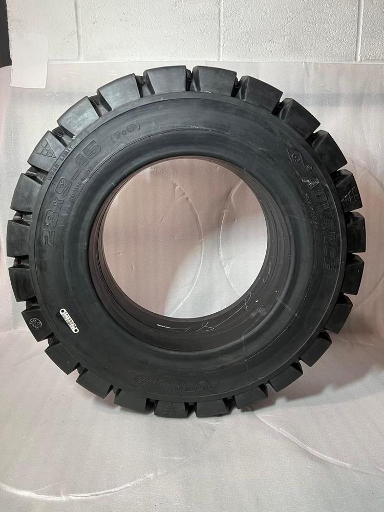 New 28X9-15 Advance Econova 1N/A - Image 3