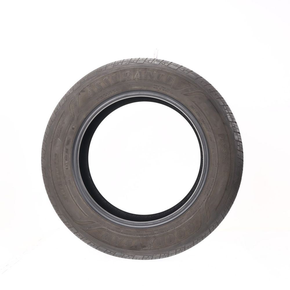 Set of (4) Used 215/65R17 Goodyear Assurance Finesse 99H - 6.5-8/32 - Image 6