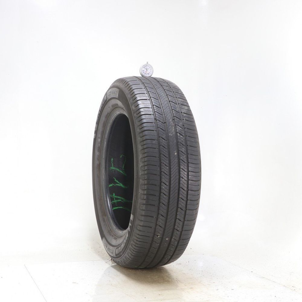 Set of (2) Used 225/65R17 Michelin X Tour A/S 2 102H - 6-6.5/32 - Image 1