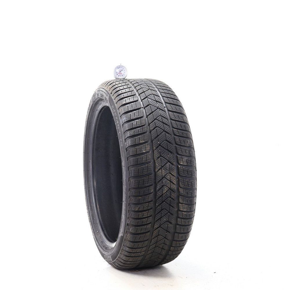 Used 245/40R19 Pirelli Winter Sottozero 3 MOE Run Flat 98V - 9/32 - Image 1