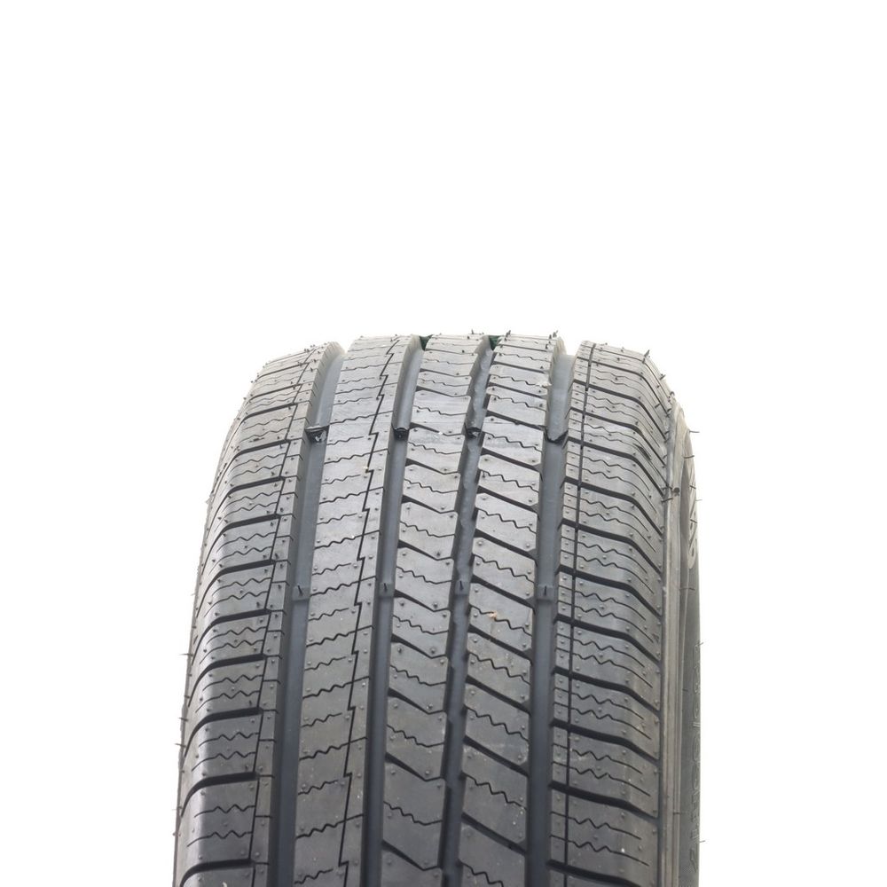 New 235/65R17 Travelstar UN66 104H - Image 2