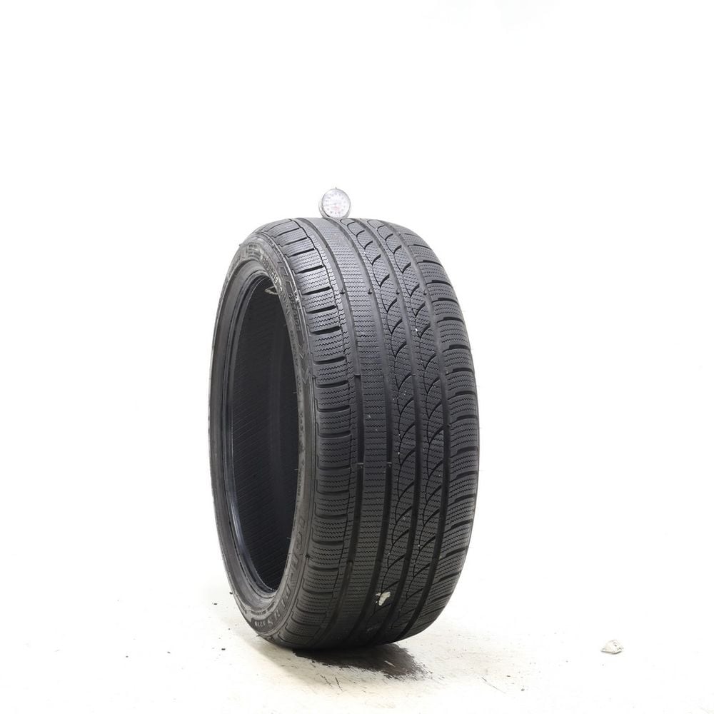 Used 255/35R19 Imperial Ice-Plus S210 96V - 10/32 - Image 1