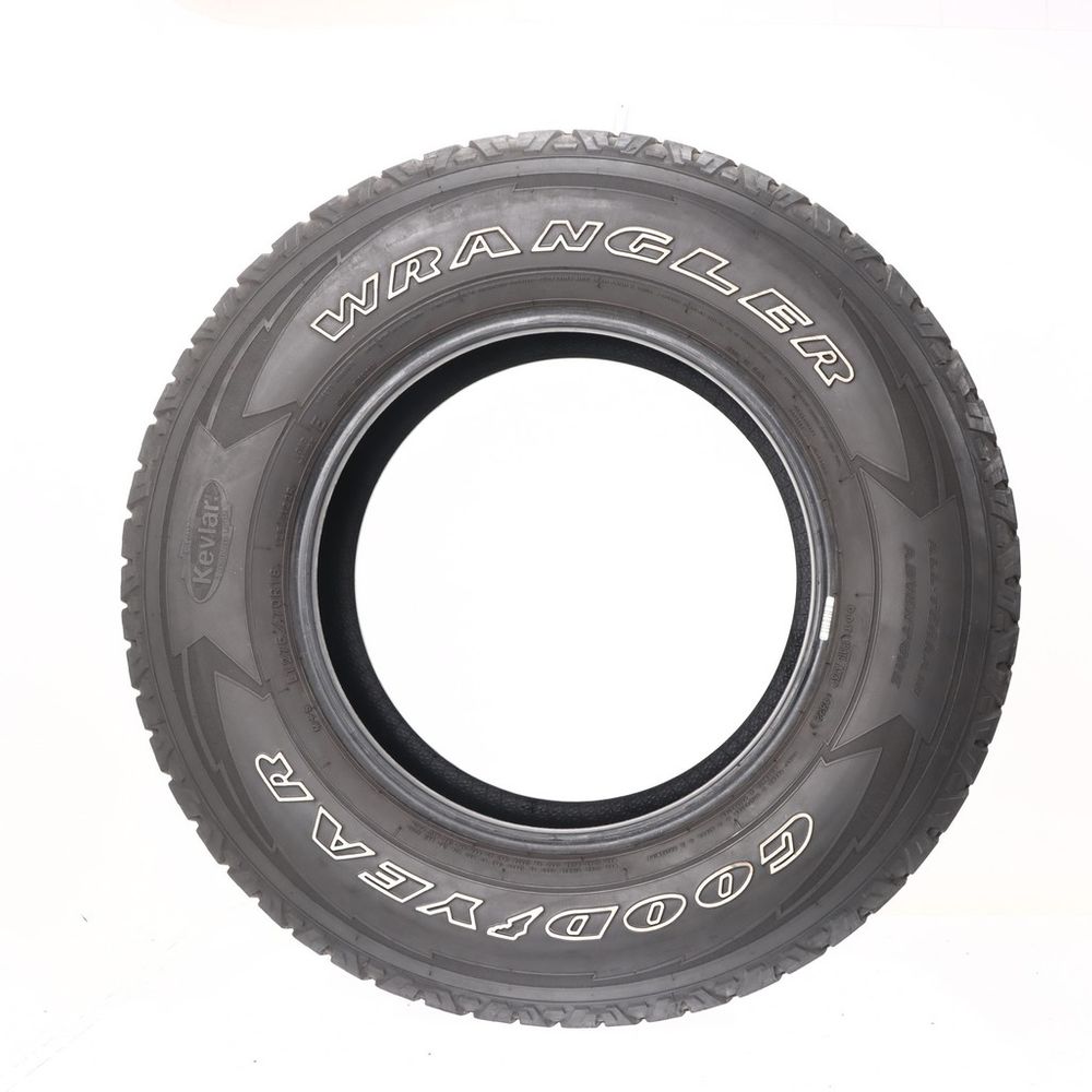 Set of (2) Used LT 275/70R18 Goodyear Wrangler All-Terrain Adventure Kevlar 125/122R E - 8-9.5/32 - Image 6