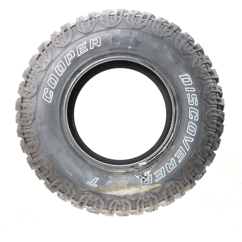 Used LT 35X12.5R17 Cooper Discoverer STT 110Q D - 20/32 - Image 3