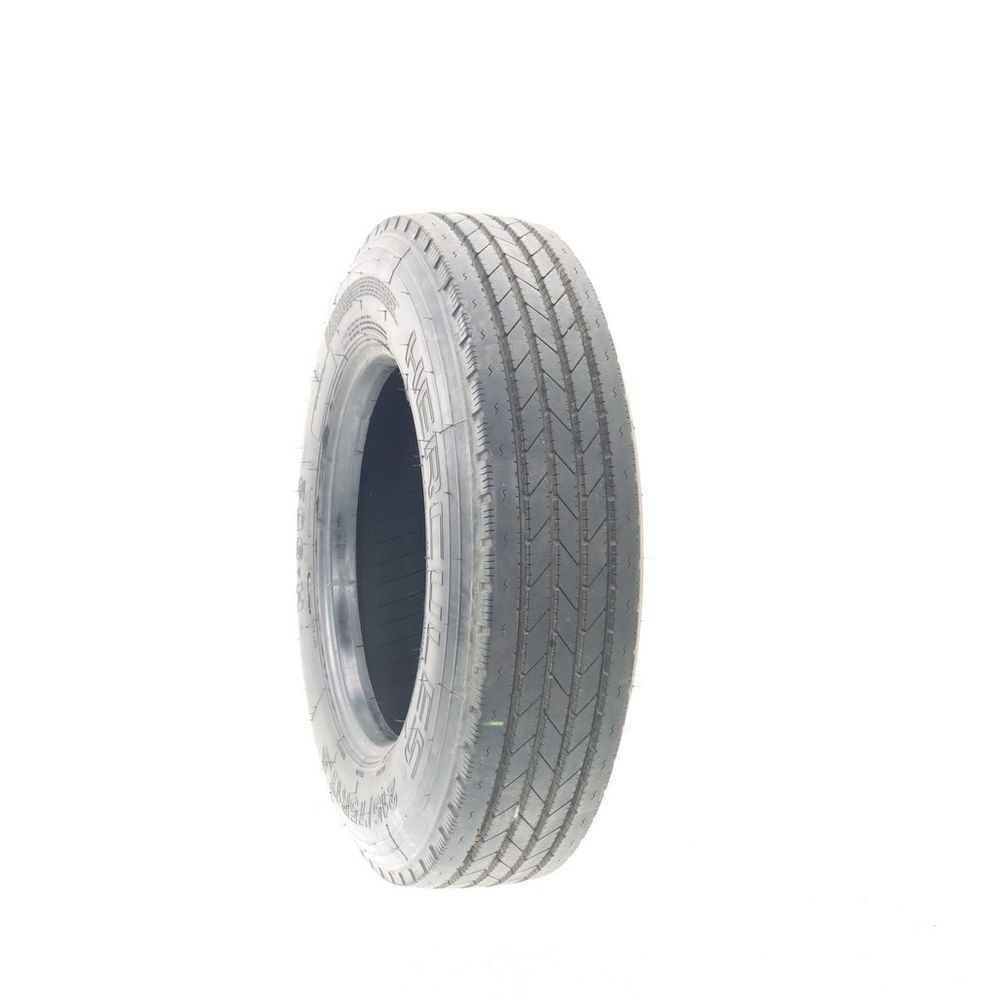 Used 215/75R17.5 Hercules H902 135/133L - 15/32 - Image 1
