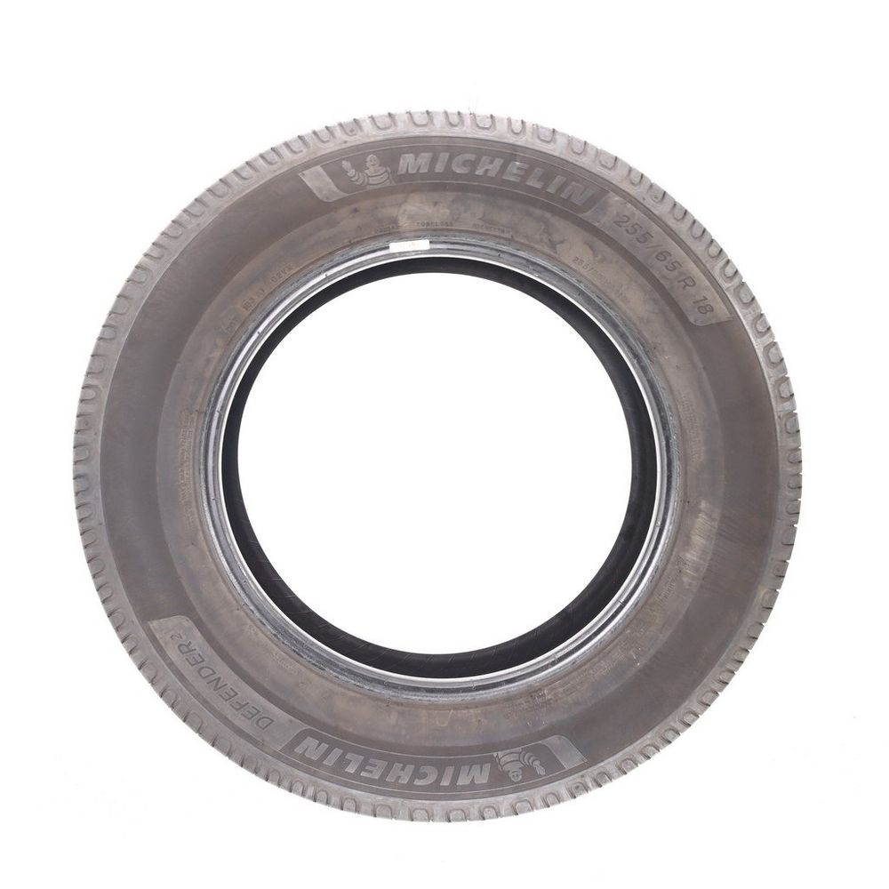 Used 255/65R18 Michelin Defender 2 111H - 7/32 - Image 3