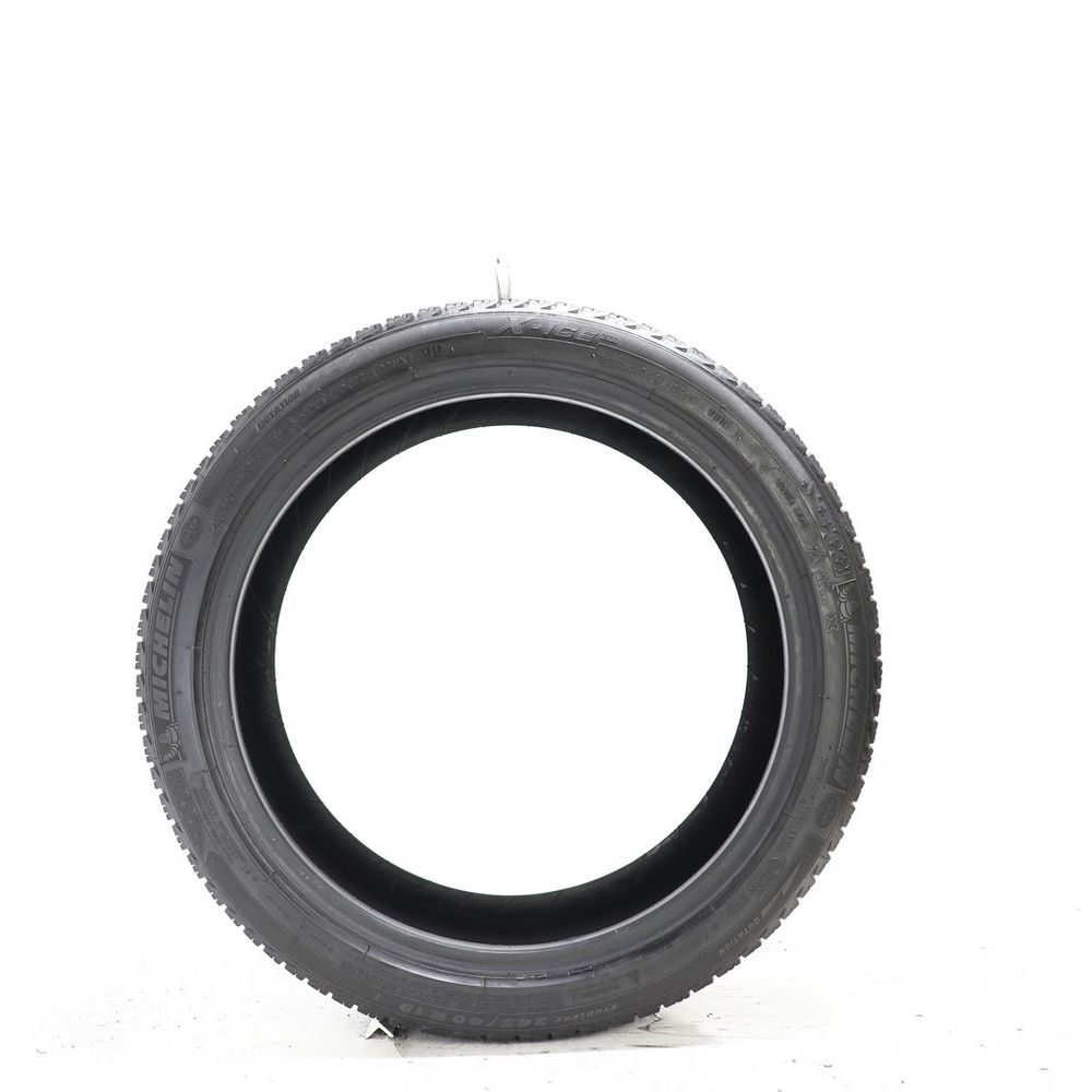 Set of (2) Used 245/40R19 Michelin X-Ice Xi3 98H - 7/32 - Image 3