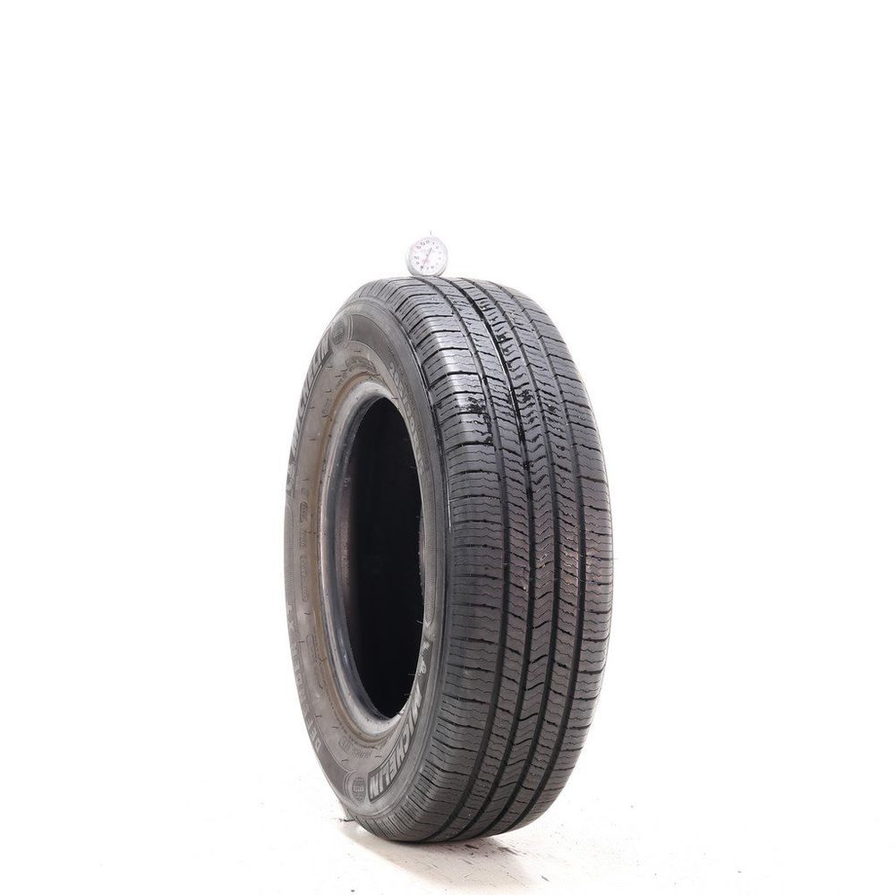 Used 205/70R15 Michelin Defender XT 96T - 7.5/32 - Image 1
