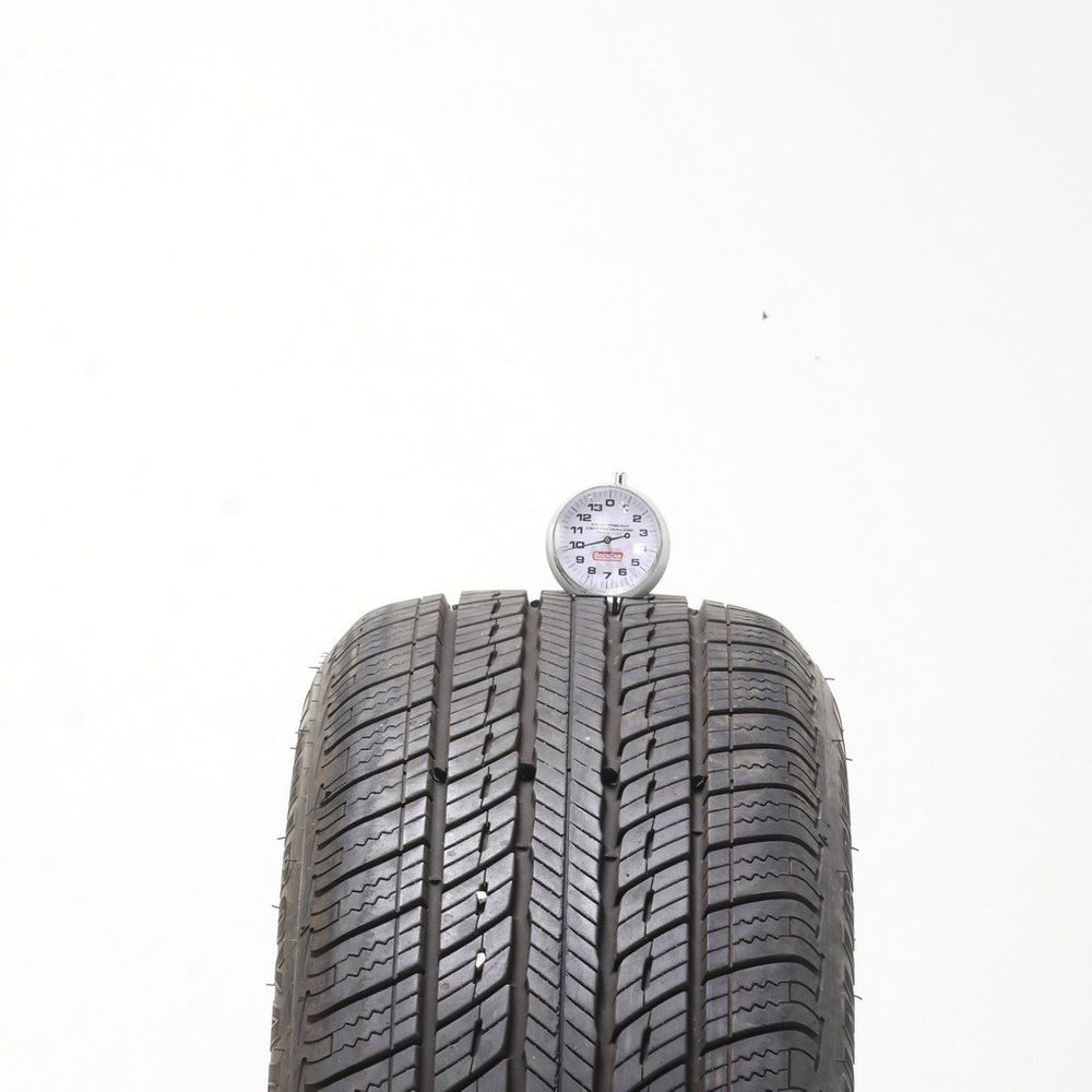 Used 215/50R17 Uniroyal Tiger Paw Touring A/S 95V - 9.5/32 - Image 2