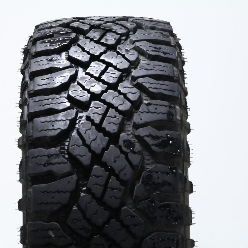 Used LT 285/60R20 Goodyear Wrangler Duratrac 125/122Q - 16/32 - Image 2
