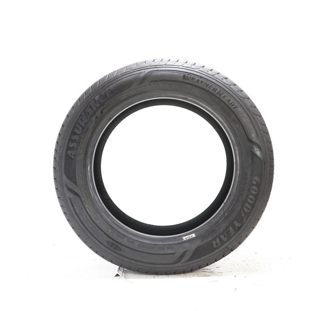 Driven Once 235/55R17 Goodyear Assurance WeatherReady 99H - 11/32 - Image 3
