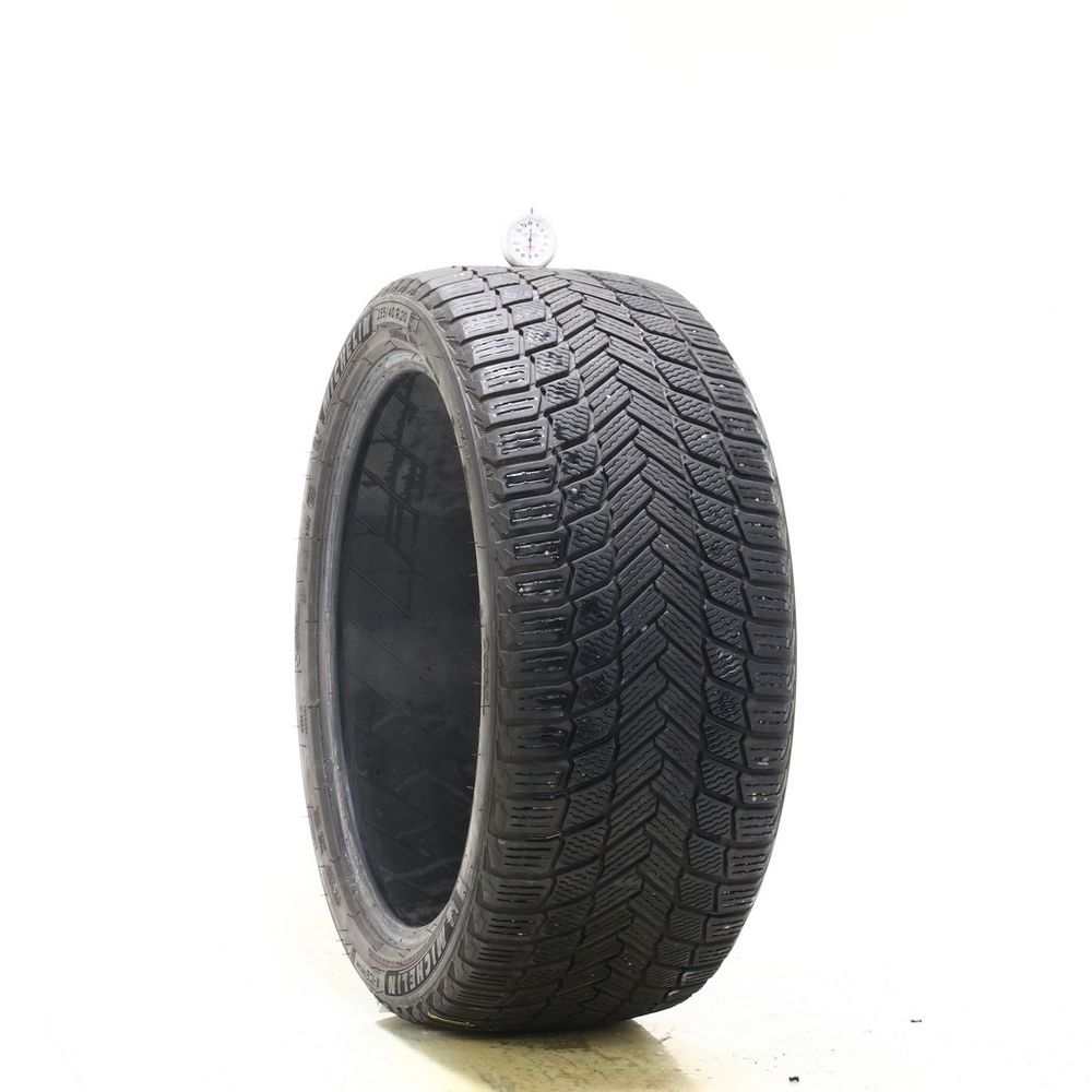 Set of (2) Used 255/40R20 Michelin X-Ice Snow 101H - 7-7.5/32 - Image 1