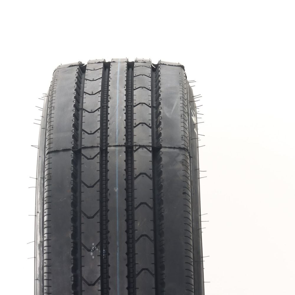 New LT 225/70R19.5 Roadmaster RM170 Plus 128/126N G - Image 2
