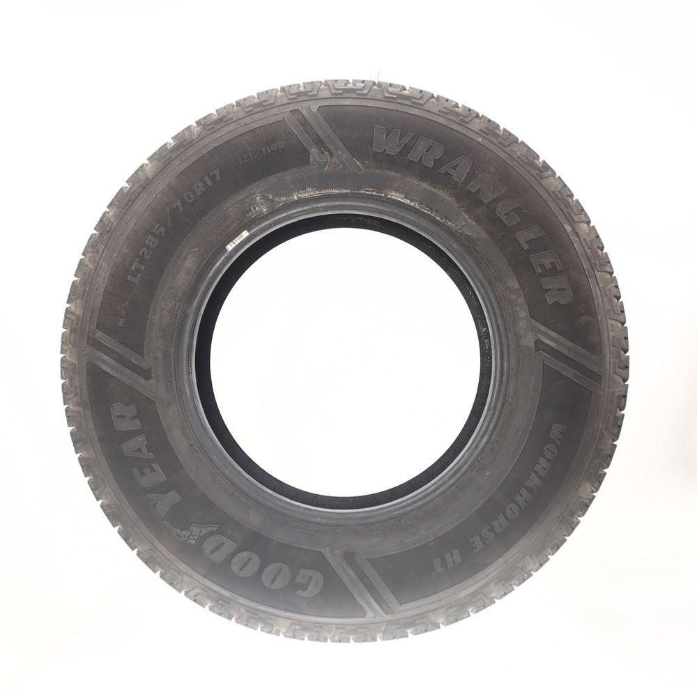 Used LT 285/70R17 Goodyear Wrangler Workhorse HT 121/118R E - 11/32 - Image 3