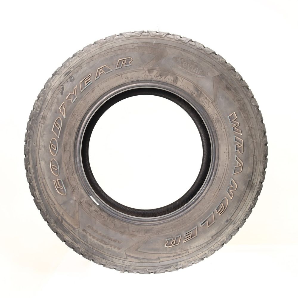Used LT 285/70R17 Goodyear Wrangler All-Terrain Adventure Kevlar 121/118R E - 7.5/32 - Image 3