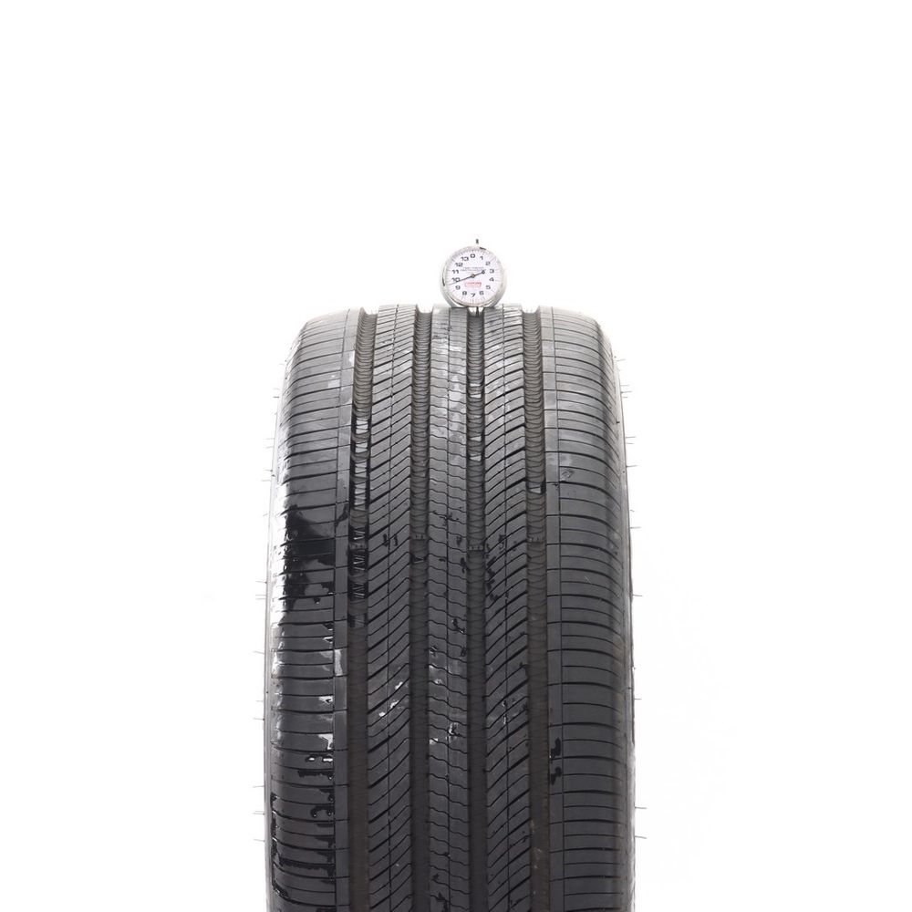 Set of (2) Used 255/40R21 Hankook iON evo AS SUV Sound Absorber EV 102Y - 9-9.5/32 - Image 5
