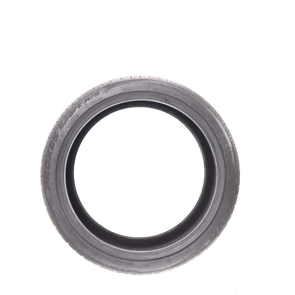 New 225/40R19 Toyo Proxes Sport A/S 93Y - Image 3