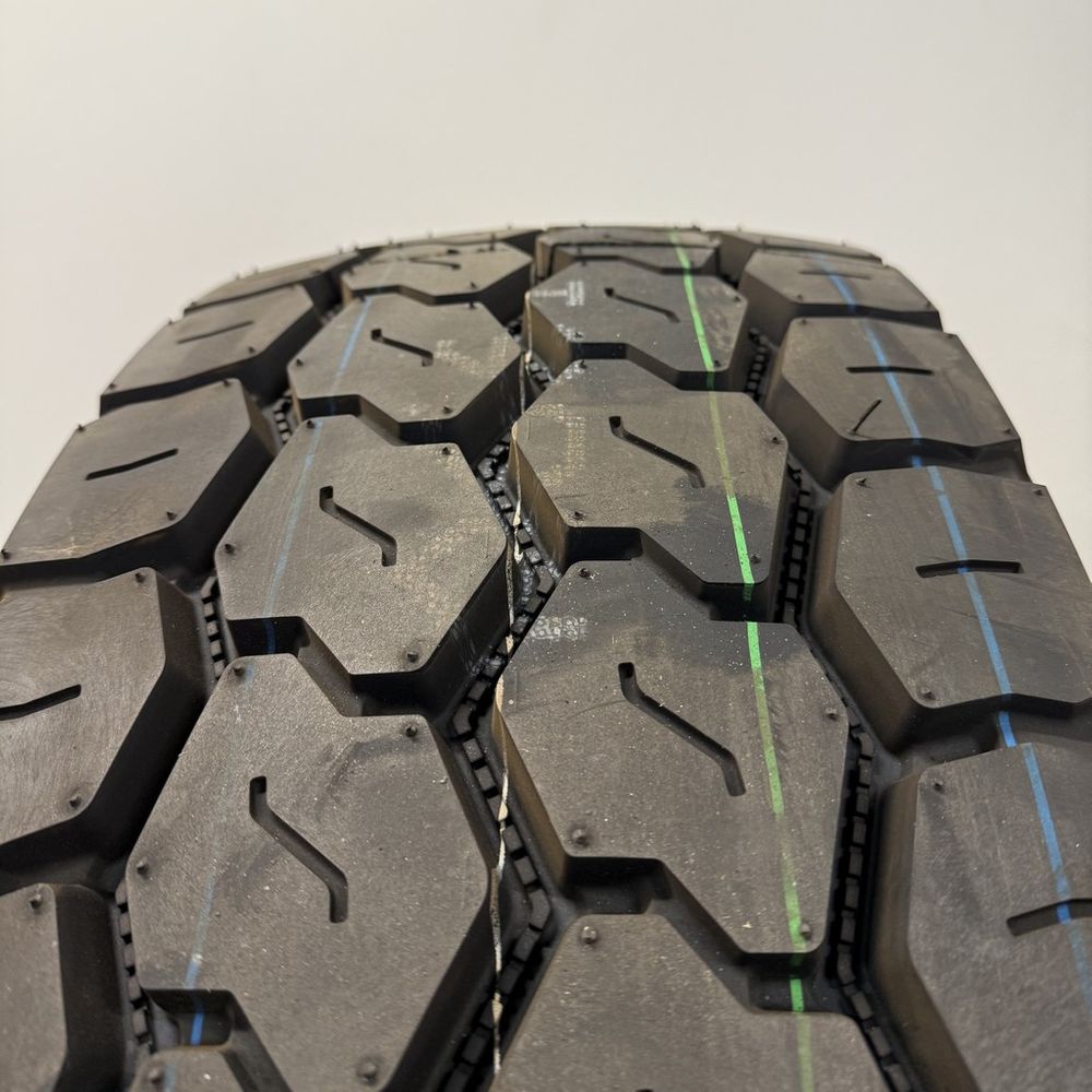 New 385/65R22.5 Toyo M320 160K - Image 2