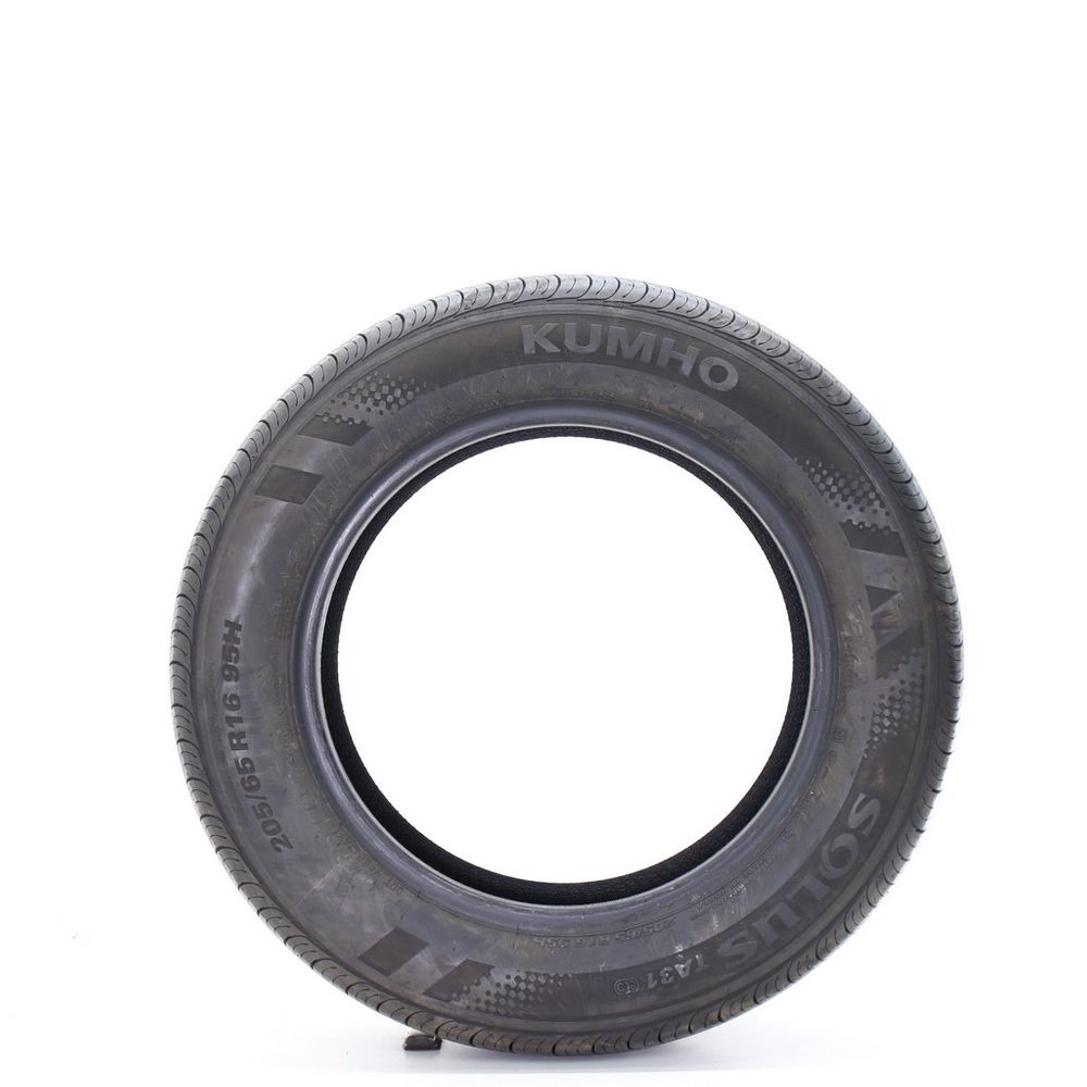 New 205/65R16 Kumho Solus TA31 Eco 95H - 9.5/32 - Image 3