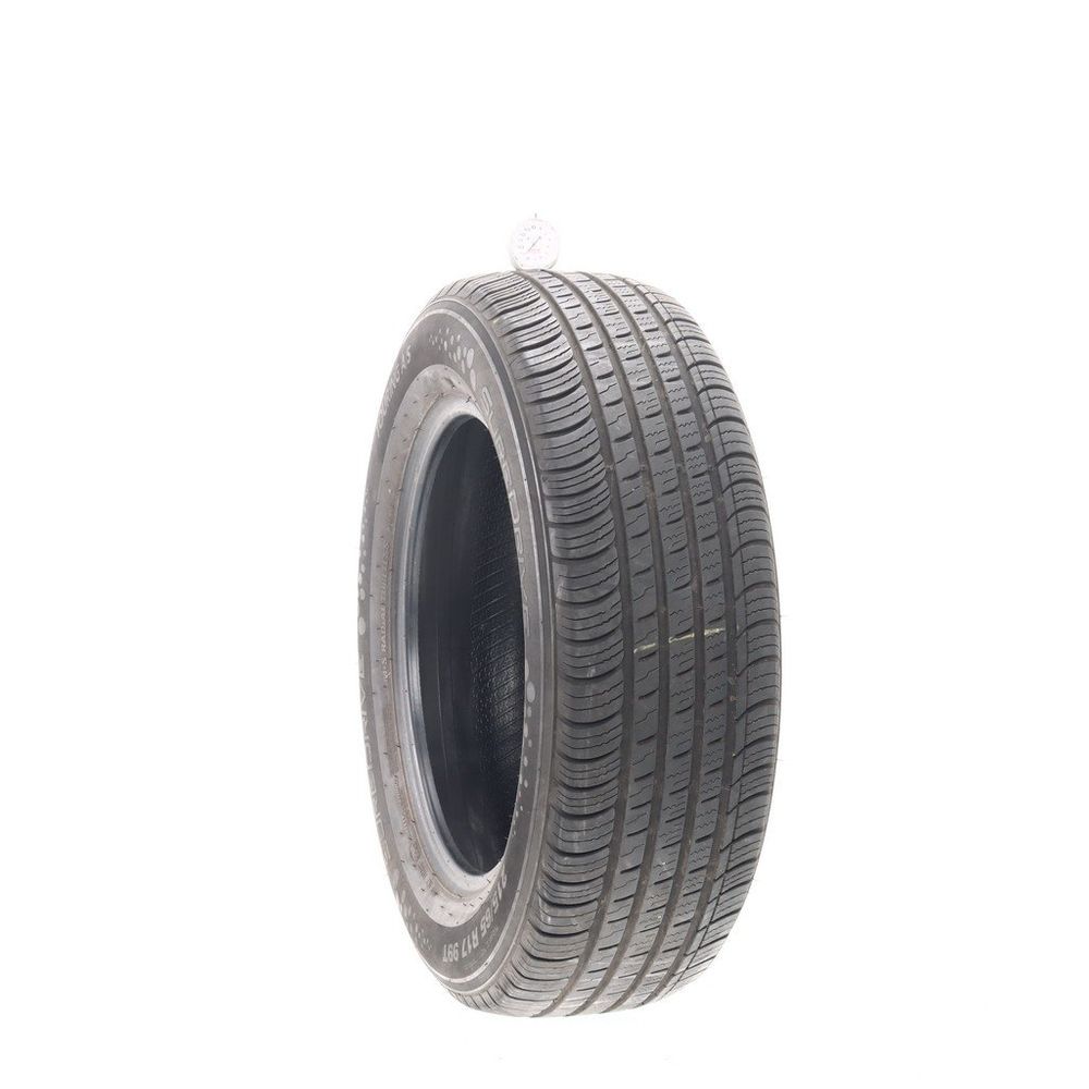 Used 215/65R17 SureDrive Touring A/S TA71 99T - 8.5/32 - Image 1