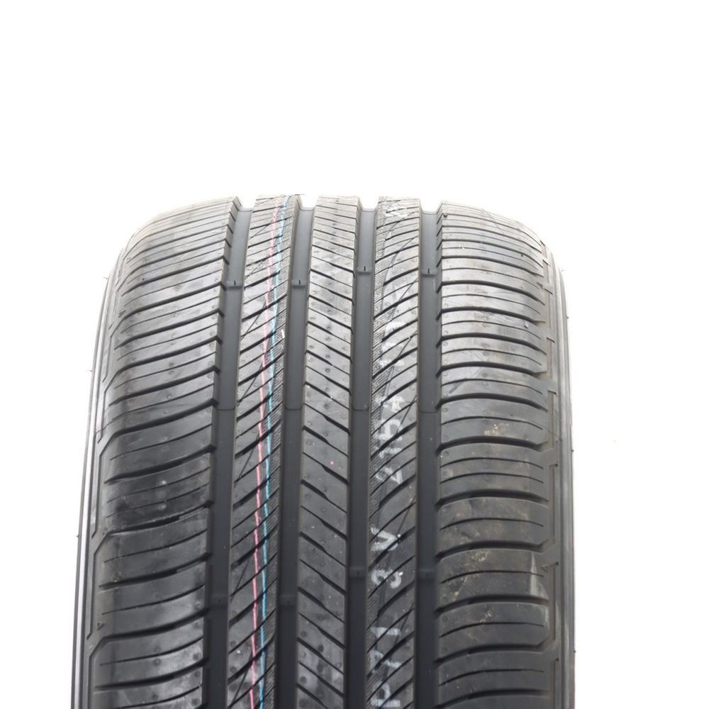 Set of (2) New 285/50R20 Kumho Crugen HP71 116V - Image 2