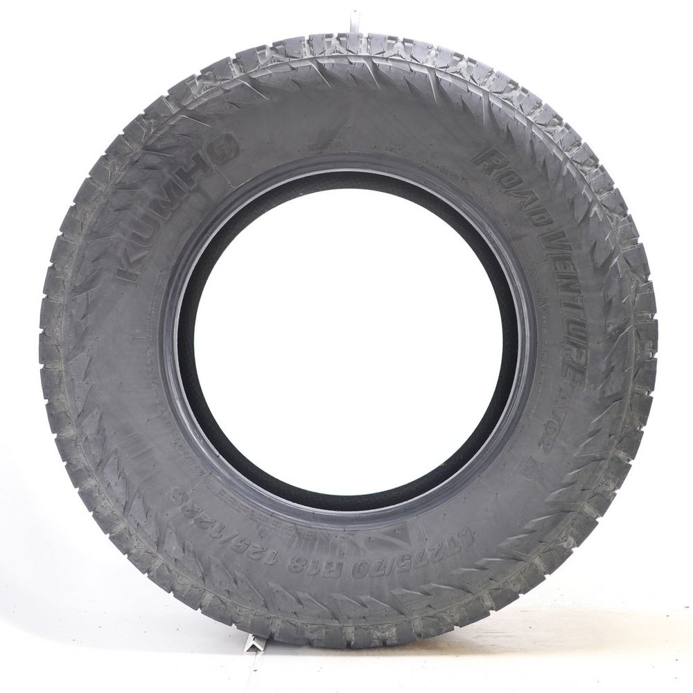 Set of (2) Used LT 275/70R18 Kumho Road Venture AT52 125/122S E - 6.5-8/32 - Image 6