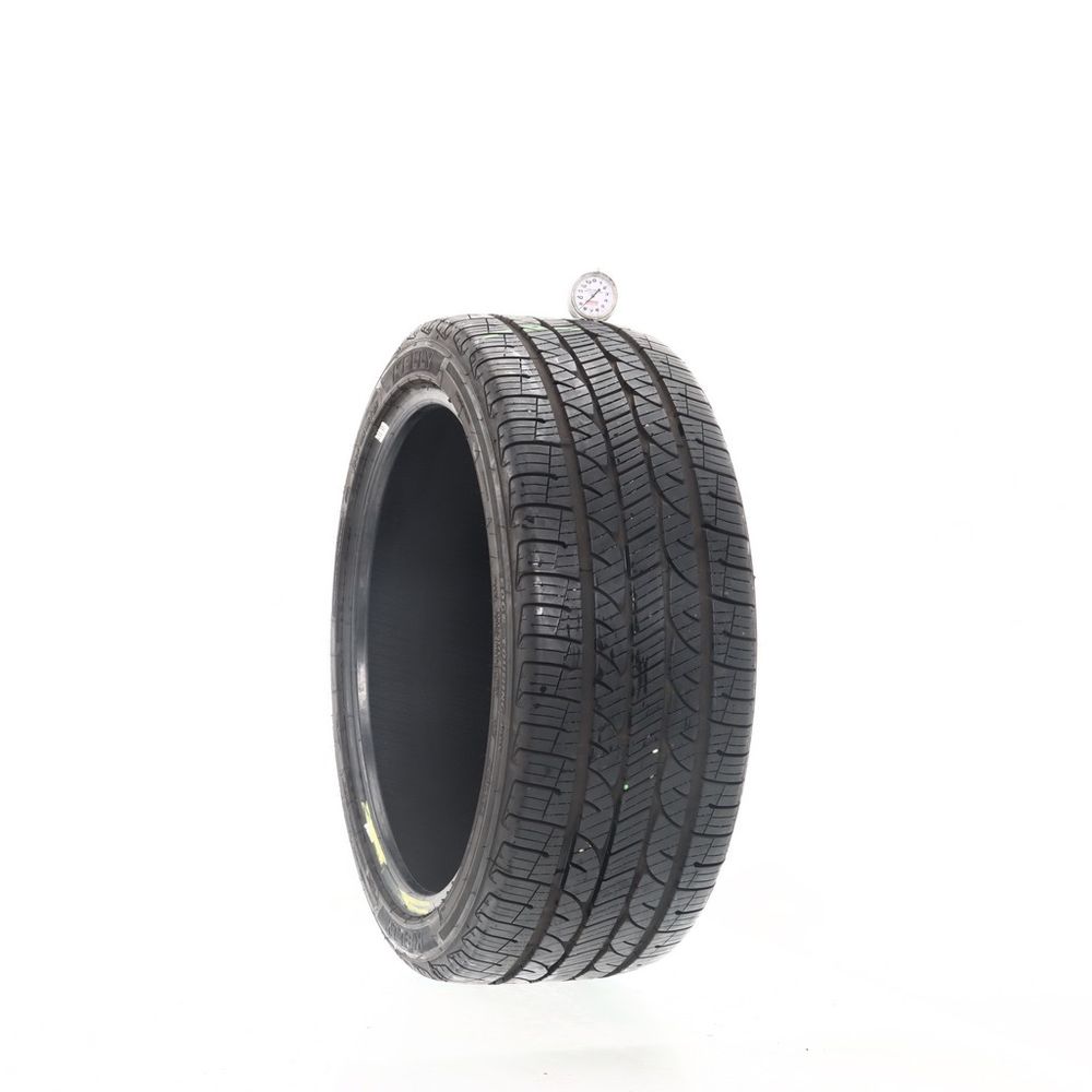 Used 235/40R19 Kelly Edge Touring Plus 96V - 8.5/32 - Image 1