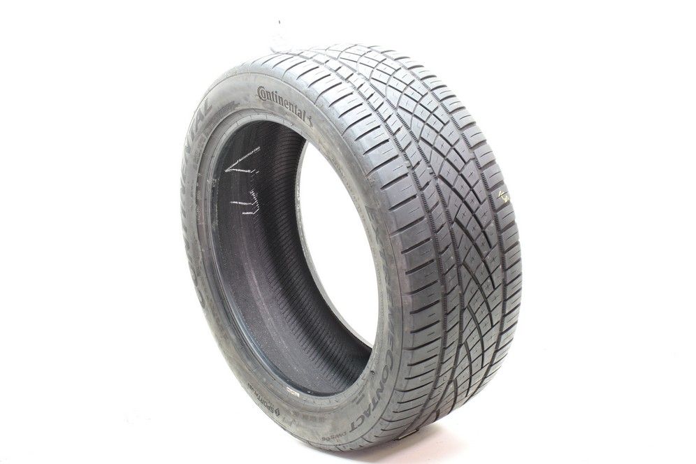 Set of (2) Used 265/45ZR20 Continental ExtremeContact DWS06 104Y - 5.5-6/32 - Image 1
