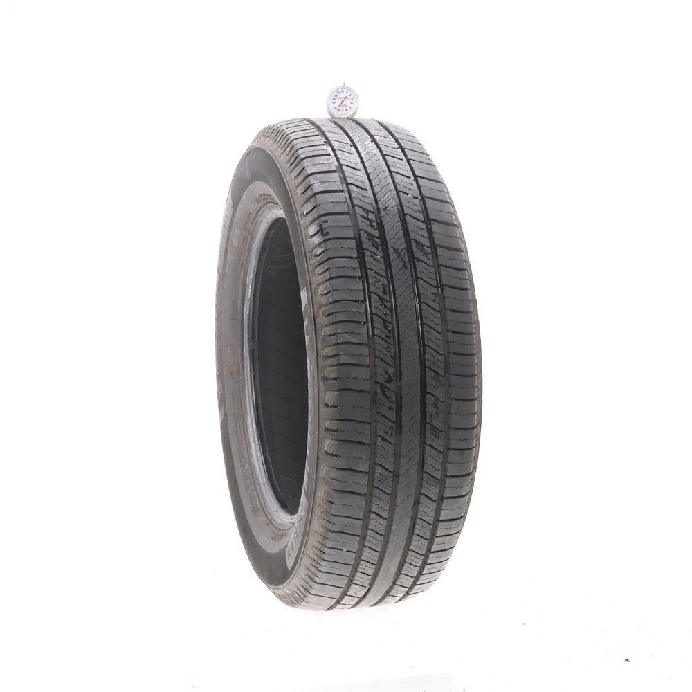 Used 235/65R18 Michelin Defender 2 106H - 8.5/32 - Image 1