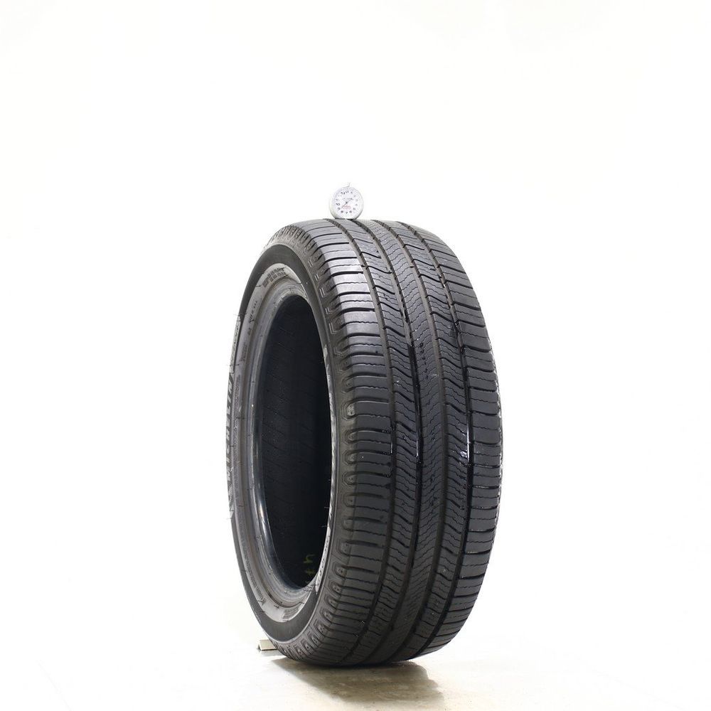 Set of (4) Used 225/50R17 Michelin Defender 2 98H - 8-9.5/32 - Image 4