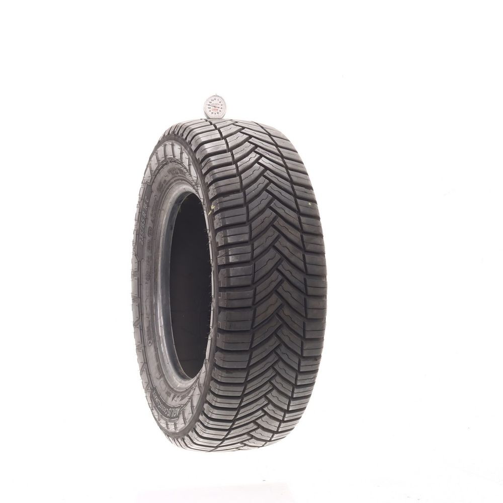 Used 235/65R16C Michelin Agilis CrossClimate  121/119R - 11/32 - Image 1