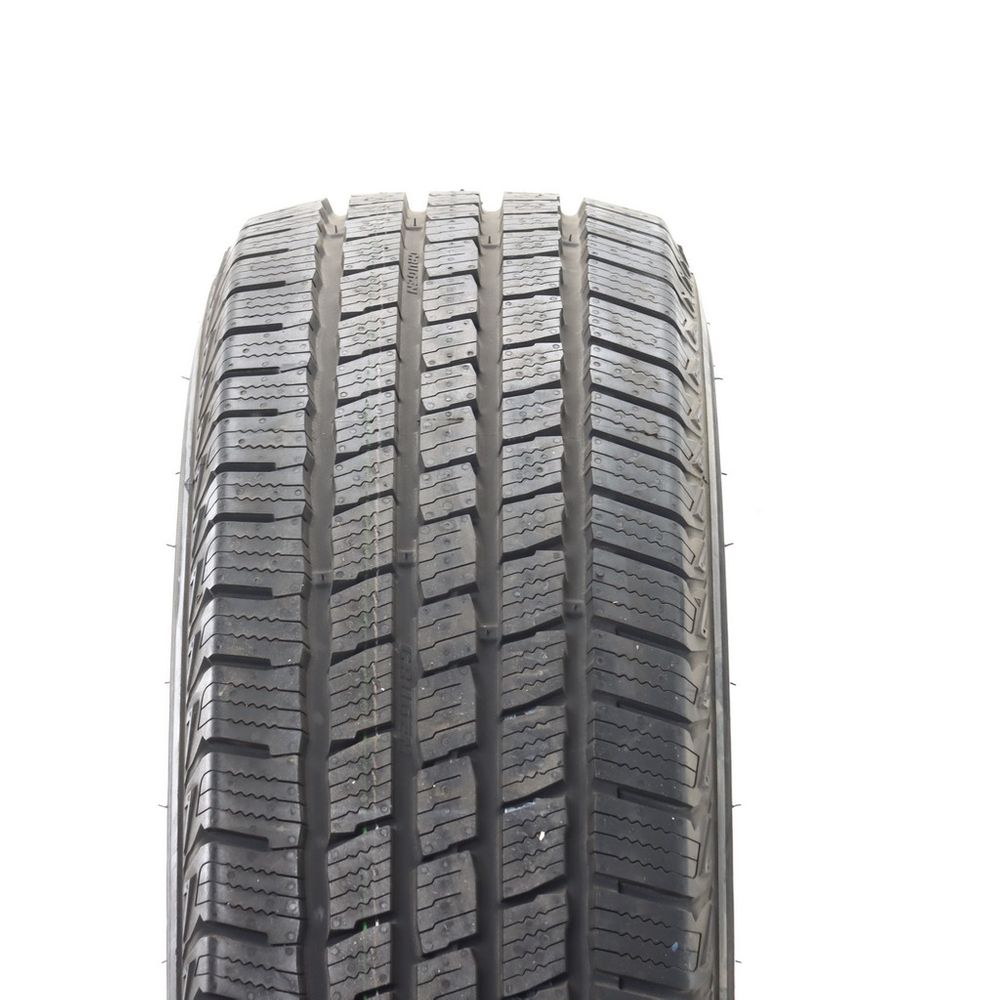 New 245/70R17 Kumho Crugen HT55 110T - Image 2