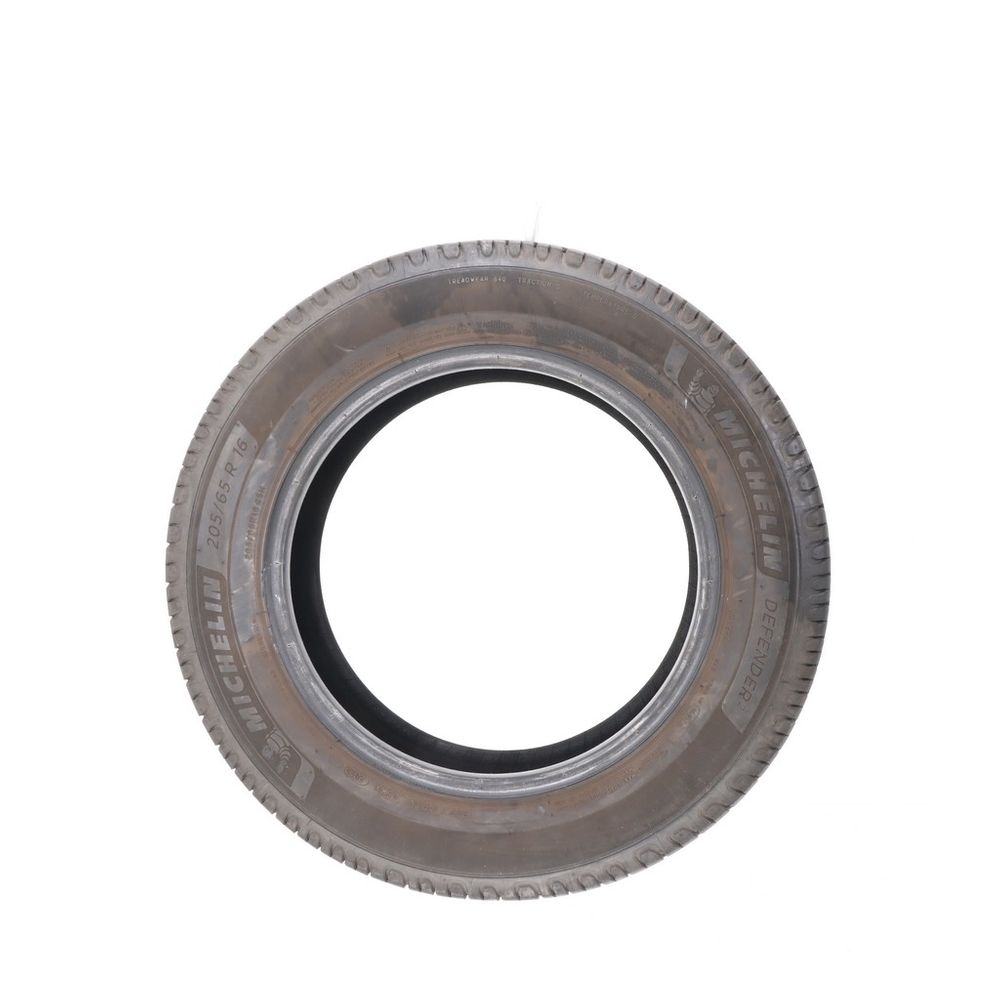 Set of (2) Used 205/65R16 Michelin Defender 2 95H - 7-8/32 - Image 6